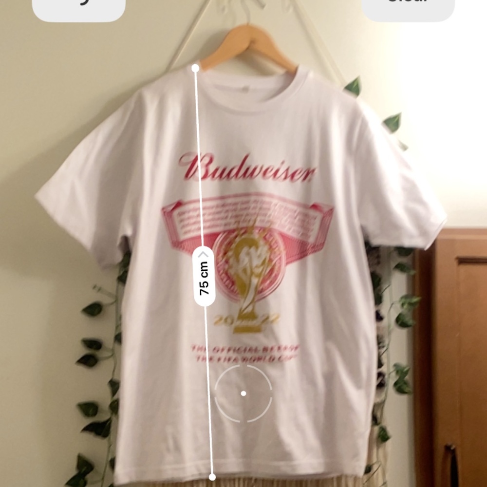 Mens XL extra Large Budweiser FIFA 2022 Tshirt white in excellent condition - Picture 2 of 7